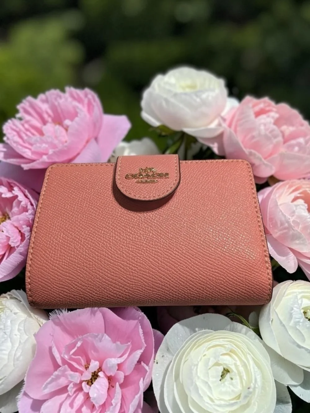 NWOT Coach Pink Saffiano Leather Compact Wallet